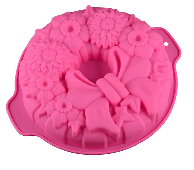 Large flower bowknot silicone chiffon cake mold, perfect for Christmas baking, ideal gift for bakers, popular in the USA and Europe.