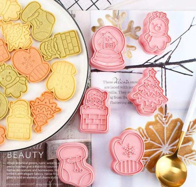 Christmas cookie cutters and stamp set featuring Santa and Xmas cookie embosser, perfect Christmas baking gift for kids, popular in the USA and Europe.