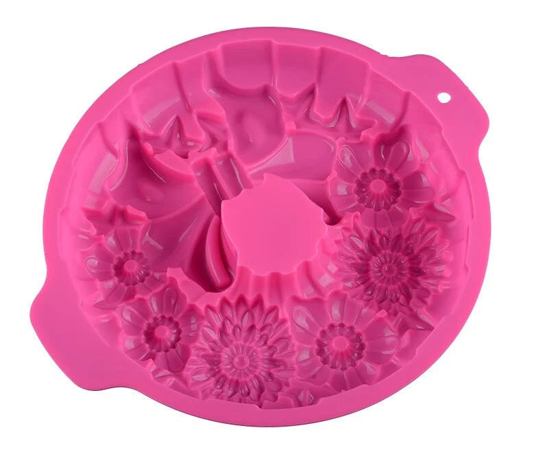 Large flower bowknot silicone chiffon cake mold, perfect for Christmas baking, ideal gift for bakers, popular in the USA and Europe.