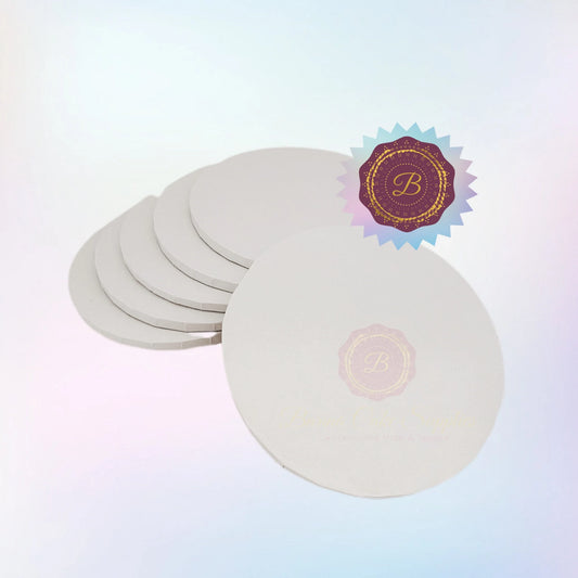 Cake board, 1/2 inch thick (12mm), sturdy base for cakes, ideal for displaying and transporting cakes, popular in the USA and Europe.