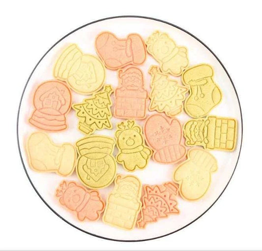 Christmas cookie cutters and stamp set featuring Santa and Xmas cookie embosser, perfect Christmas baking gift for kids, popular in the USA and Europe.