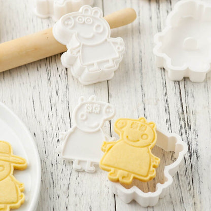 Peppa Pig cookie cutter set with 6 fun designs for cookies and fondant toppers, perfect Christmas gift, popular in the USA and Europe